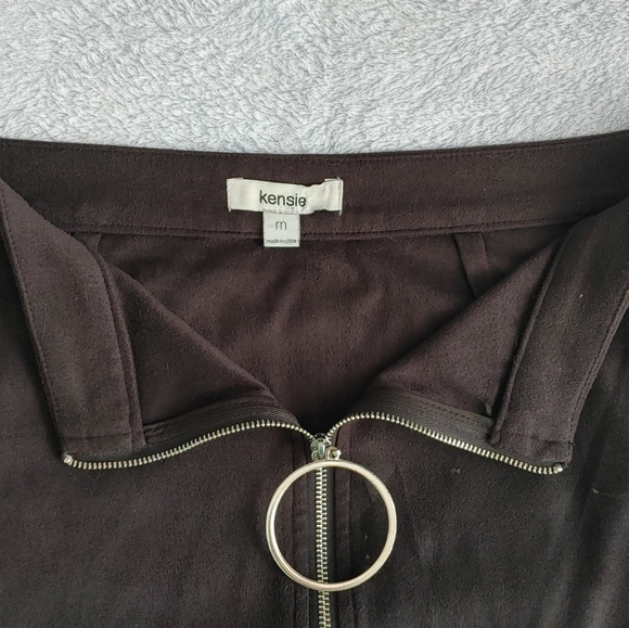 *SOLD* KENSIE mini skirt - Picture 3 of 4